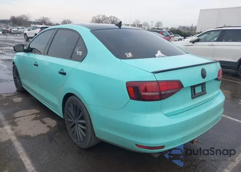 2016 Volkswagen Jetta 1.8T Sport z USA, uszkodzony, nr VIN 3VWD17AJ6GM254119